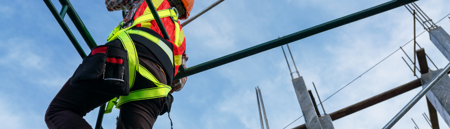 LAVORO IN QUOTA - corso di formazione per addetti ai lavoratori in quota - gronchi safety group